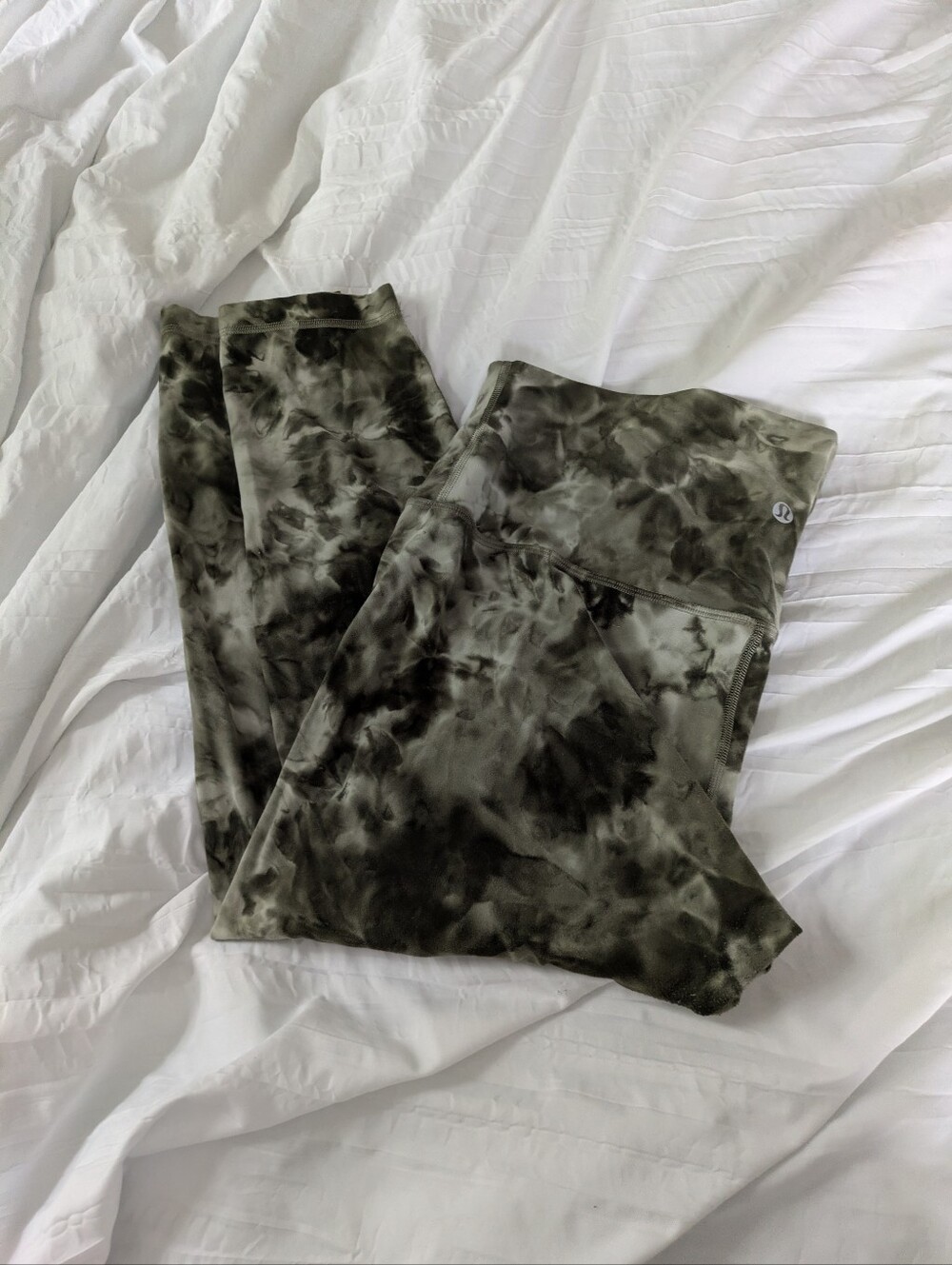 Lululemon align Tie-Dye High-Waist Leggings in Olive